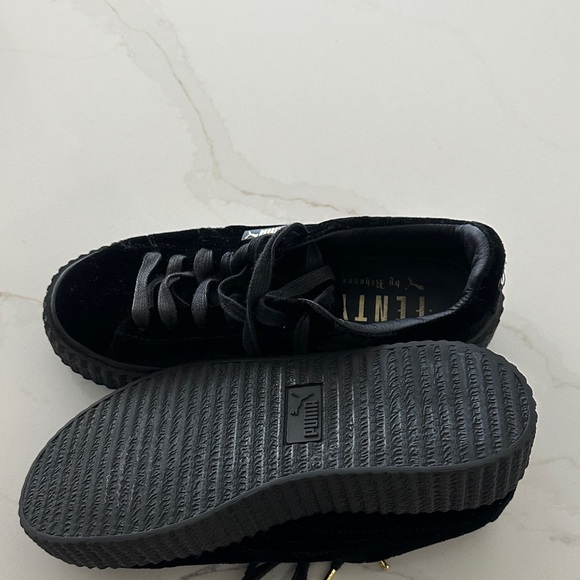 Puma Fenty Women's Black Velvet Platform Sneakers - Picture 6 of 6